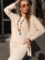 Completo maglia e pantalone donna beige con collana  made in Italy